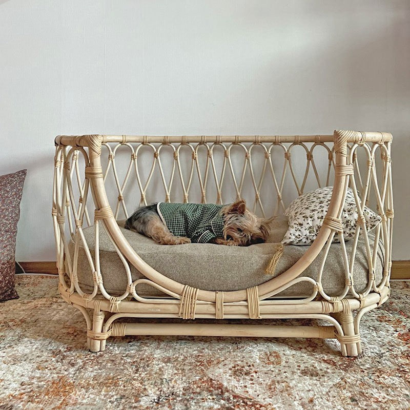 Dog/Cat Handmade Rattan Woven Bed/Sofa.