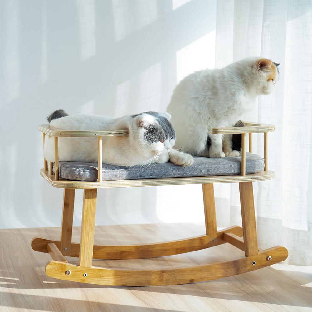 Rockaby Pet Bed, Comfy and Portable Kitten Couch.