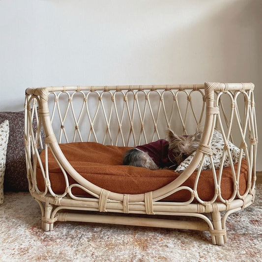 Dog/Cat Handmade Rattan Woven Bed/Sofa.